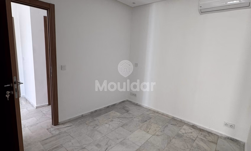 Bel Appartement 2 Chambres avec Balcon à Marrakech - Victor Hugo Bel Appartement 2 Chambres avec Balcon à Marrakech - Victor Hugo