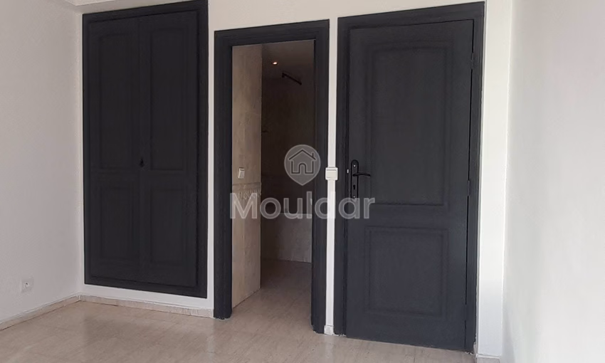 Charming 3-Bedroom Apartment for Rent in Gauthier, Casablanca Charming 3-Bedroom Apartment for Rent in Gauthier, Casablanca