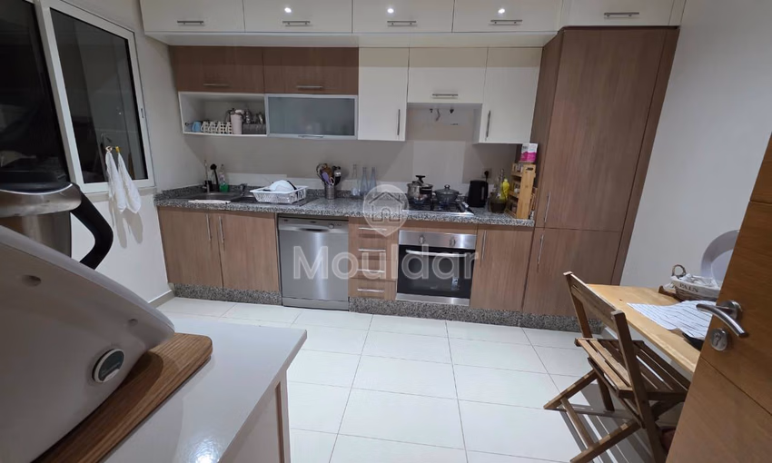 شقة في دار بوعزة: 2 غرف نوم مع شرفة وكراج شقة في دار بوعزة: 2 غرف نوم مع شرفة وكراج