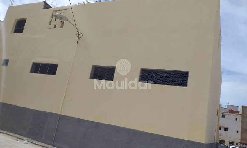 Commercial Property for Sale in Salé - Tabriquet, 147 m² Commercial Property for Sale in Salé - Tabriquet, 147 m²