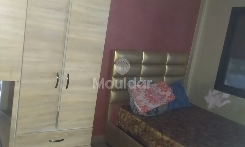 Studio Meublé à Louer avec Terrasse à Casablanca - Roches Noires