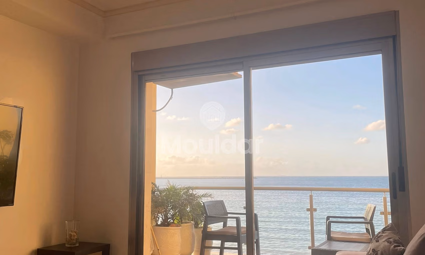 شقة عطلات في طنجة: إطلالة على البحر وراحة شقة عطلات في طنجة: إطلالة على البحر وراحة