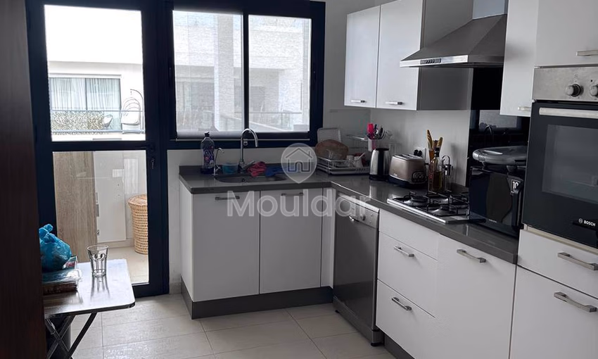 شقة أنيقة في دار بوعزة: 2 غرفة نوم مع شرفة شقة أنيقة في دار بوعزة: 2 غرفة نوم مع شرفة