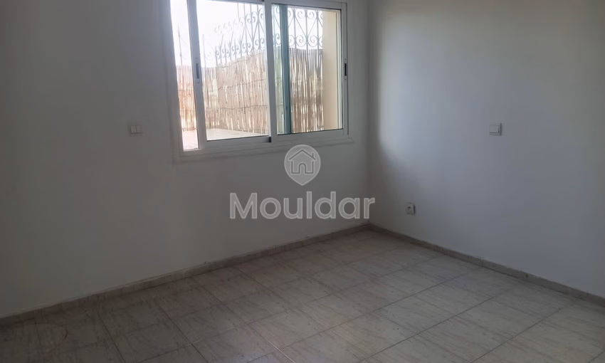 Apartment for Rent in Casablanca: 3 Bedrooms with Terrace Apartment for Rent in Casablanca: 3 Bedrooms with Terrace