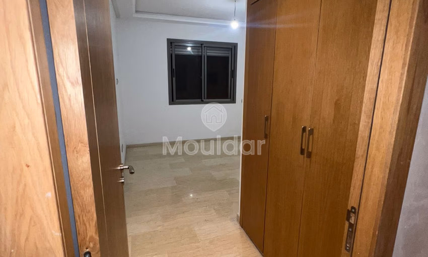 Appartement lumineux à louer à Casablanca - 110m², avec balcon Appartement lumineux à louer à Casablanca - 110m², avec balcon