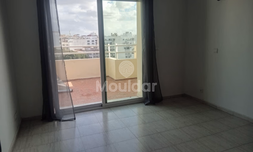Apartment for Rent in Casablanca: 3 Bedrooms with Terrace Apartment for Rent in Casablanca: 3 Bedrooms with Terrace