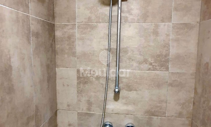 استوديو للإيجار في الدار البيضاء: عِش الأصالة الحضرية