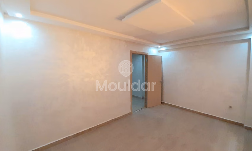 شقة دوبلكس للبيع في مراكش: الراحة والأمان مجتمعتان