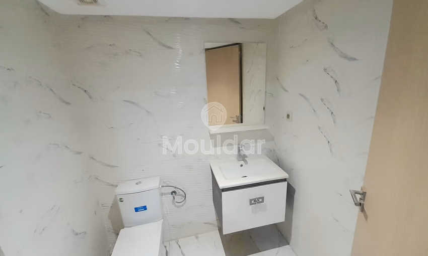 شقة دوبلكس للبيع في مراكش: الراحة والأمان مجتمعتان