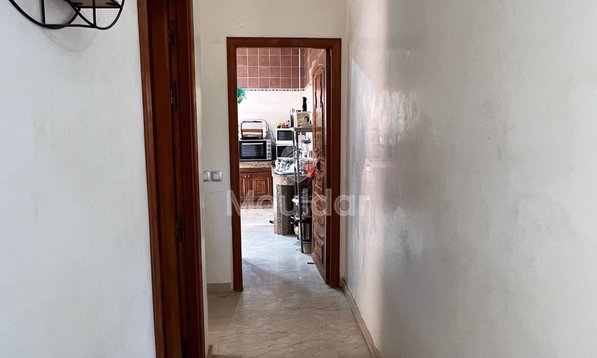 Villa de Luxe à Vendre à Marrakech : 6 Chambres et Piscine