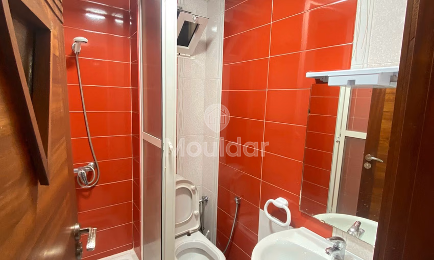 Charmant Studio Meublé à Louer avec Terrasse à Rabat Agdal