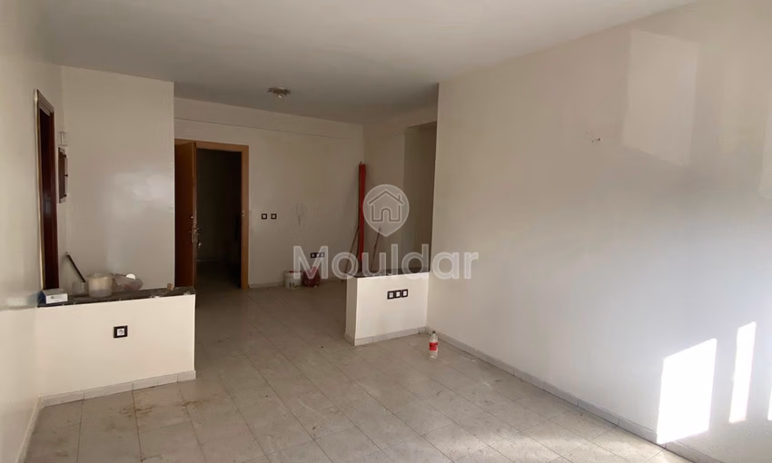 Bureau à Louer à Rabat Agdal avec Balcon - 2 Chambres Bureau à Louer à Rabat Agdal avec Balcon - 2 Chambres