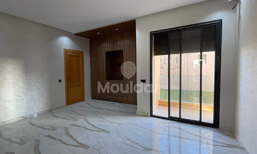 Villa Luxe à Marrakech : 4 Chambres, Piscine et Jardin