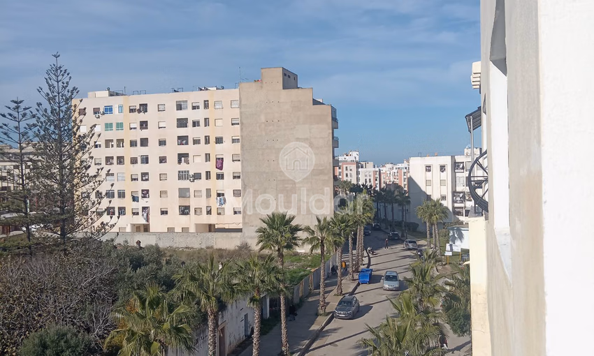 Estudio en Venta en Gueznaia: Encantador, Luminoso con Balcón