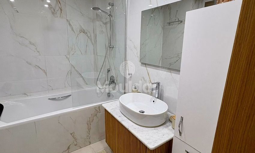 Beautiful Apartment for Rent in Casablanca with Balcony and Air Conditioning Beautiful Apartment for Rent in Casablanca with Balcony and Air Conditioning