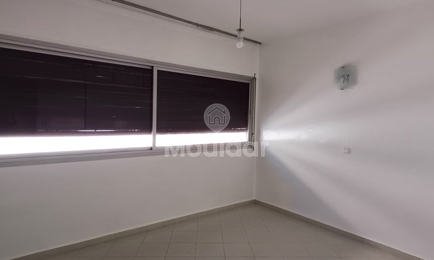 Appartement spacieux à louer : 3 chambres à Hay Riad - view 8