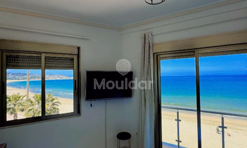 شقة عطلات في طنجة: إطلالة على البحر وراحة تامة شقة عطلات في طنجة: إطلالة على البحر وراحة تامة