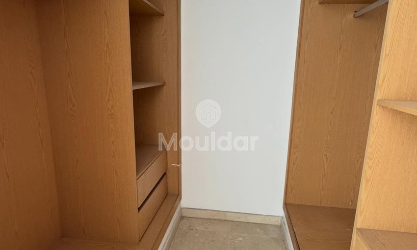 Geniş Bir Daire Kiralayın Casablanca'da Balkon ve Otopark ile - view 8