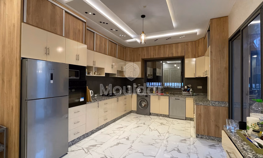 Villa à Vendre à Marrakech - Targa : 241 m² d'Élégance