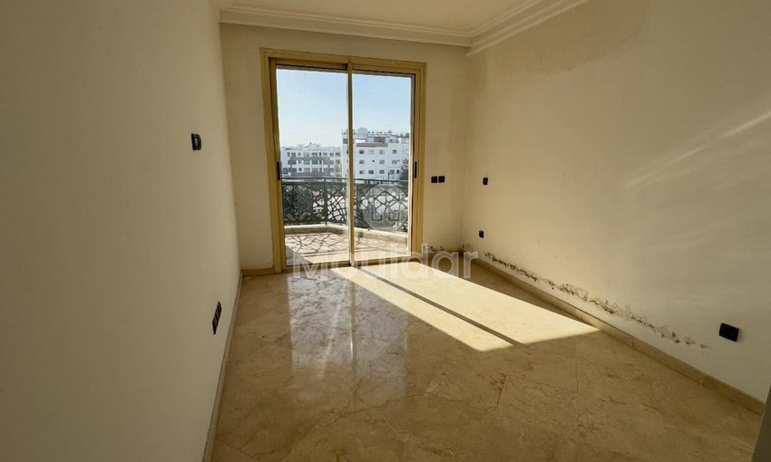 Geniş Bir Daire Kiralayın Casablanca'da Balkon ve Otopark ile - view 3