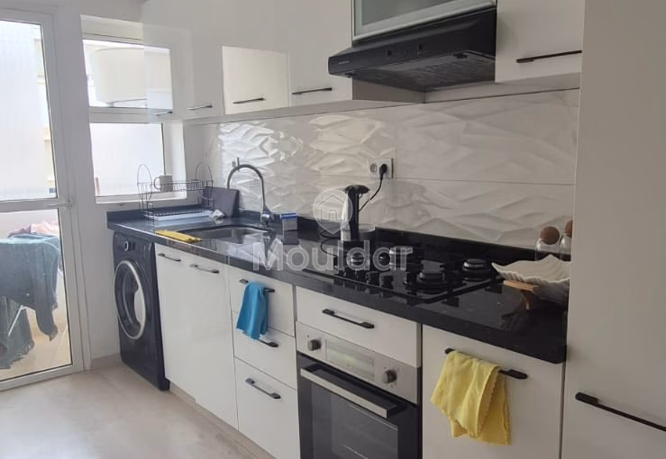 Apartamento Amueblado en Alquiler en Skhirat: 2 Habitaciones con Equipos