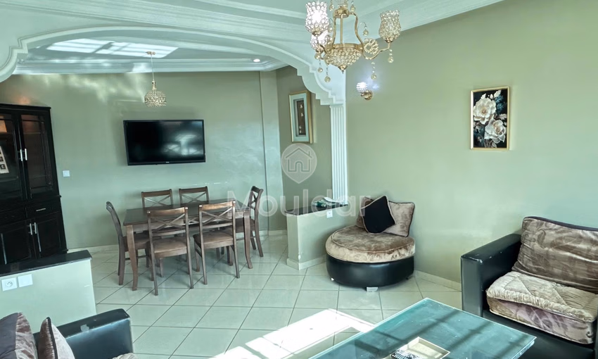 شقة واسعة للإيجار في طنجة، غرفتان مع موقف سيارات شقة واسعة للإيجار في طنجة، غرفتان مع موقف سيارات