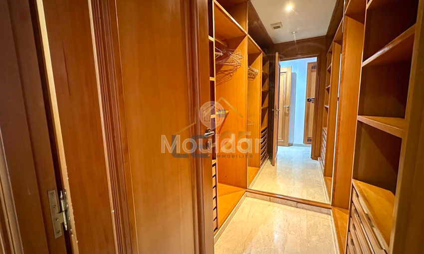 Apartement à Louer à Marrakech: 3 Chambres, Balcon & Sécurité Apartement à Louer à Marrakech: 3 Chambres, Balcon & Sécurité