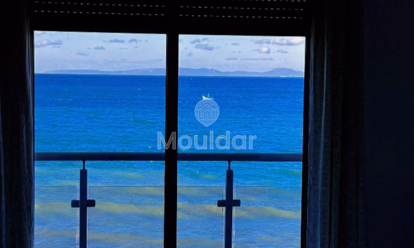 شقة عطلات في طنجة: إطلالة على البحر وراحة تامة شقة عطلات في طنجة: إطلالة على البحر وراحة تامة