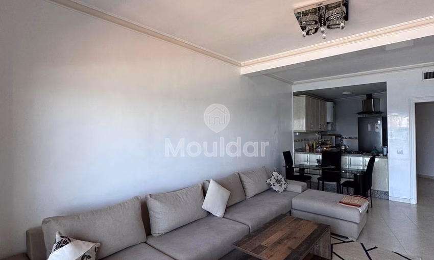 شقة عطلات في طنجة: إطلالة على البحر وراحة تامة