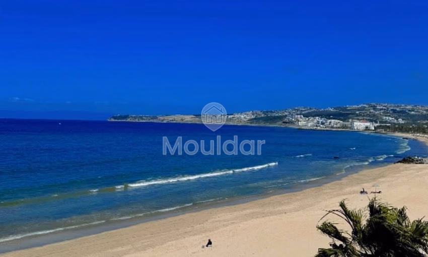 شقة عطلات في طنجة: إطلالة على البحر وراحة تامة شقة عطلات في طنجة: إطلالة على البحر وراحة تامة