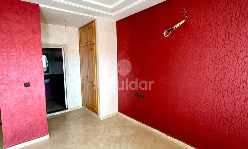Charming Apartment for Sale in Fès - 3 Bedrooms and Balcony - view 10