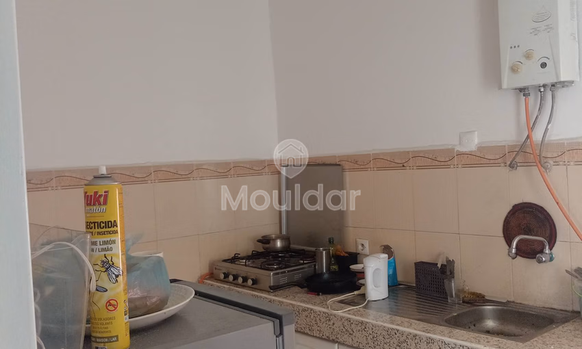 Estudio en Venta en Gueznaia: Encantador, Luminoso con Balcón