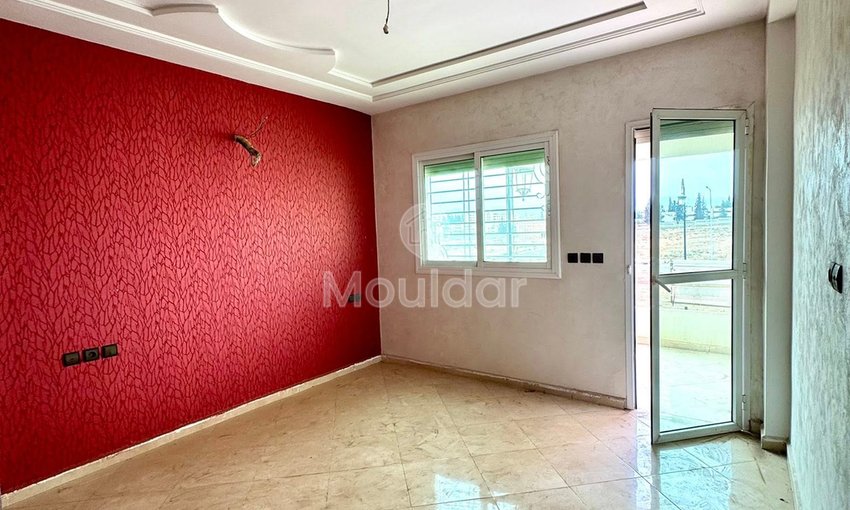 Charming Apartment for Sale in Fès - 3 Bedrooms and Balcony - view 6