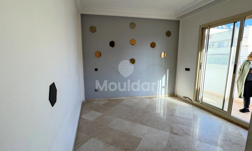 Geniş Bir Daire Kiralayın Casablanca'da Balkon ve Otopark ile - view 5