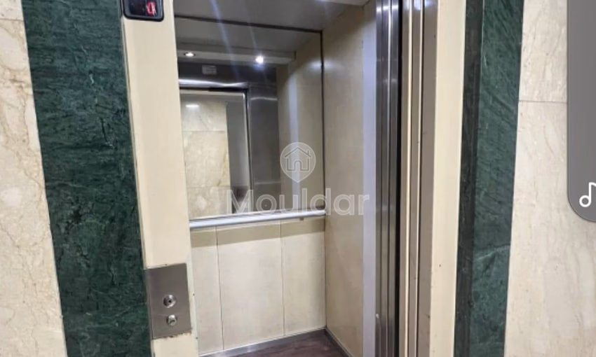 Beautiful Apartment for Rent: 2 Bedrooms in Casablanca 2 Mars Beautiful Apartment for Rent: 2 Bedrooms in Casablanca 2 Mars