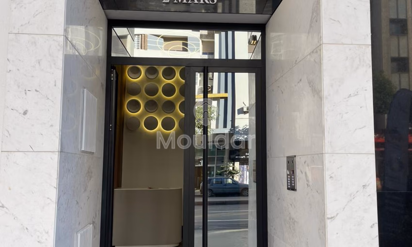 Bureau à Vendre à Casablanca - Quartier 2 Mars Enchanteur Bureau à Vendre à Casablanca - Quartier 2 Mars Enchanteur