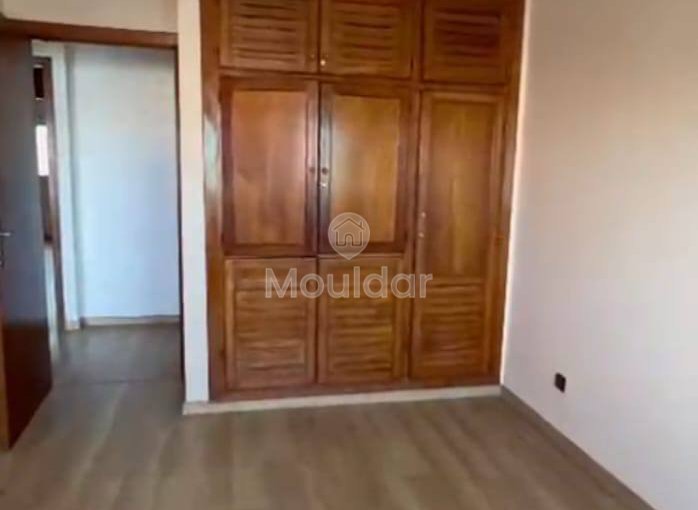 Zu vermietende Wohnung: 3 Schlafzimmer mit voll ausgestatteter Küche in Casablanca - view 5