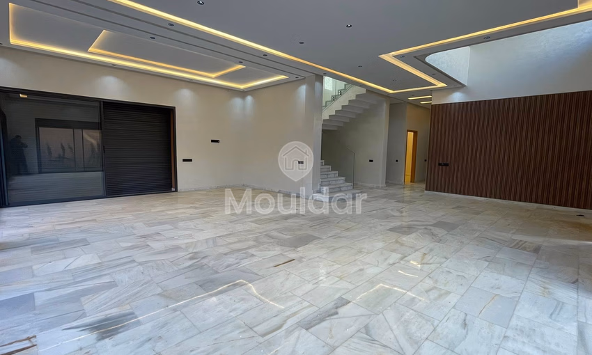 Villa Luxe à Marrakech : 4 Chambres, Piscine et Jardin