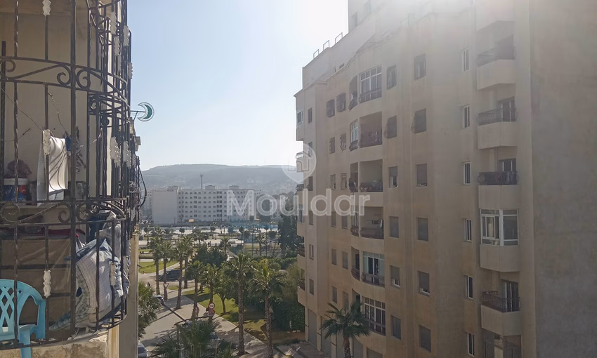 Estudio en Venta en Gueznaia: Encantador, Luminoso con Balcón