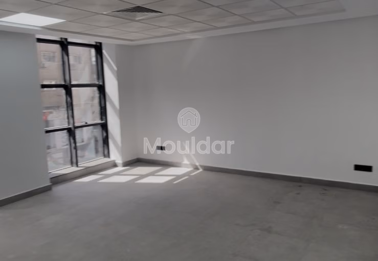 Bureau à Vendre à Casablanca - Quartier 2 Mars Enchanteur Bureau à Vendre à Casablanca - Quartier 2 Mars Enchanteur