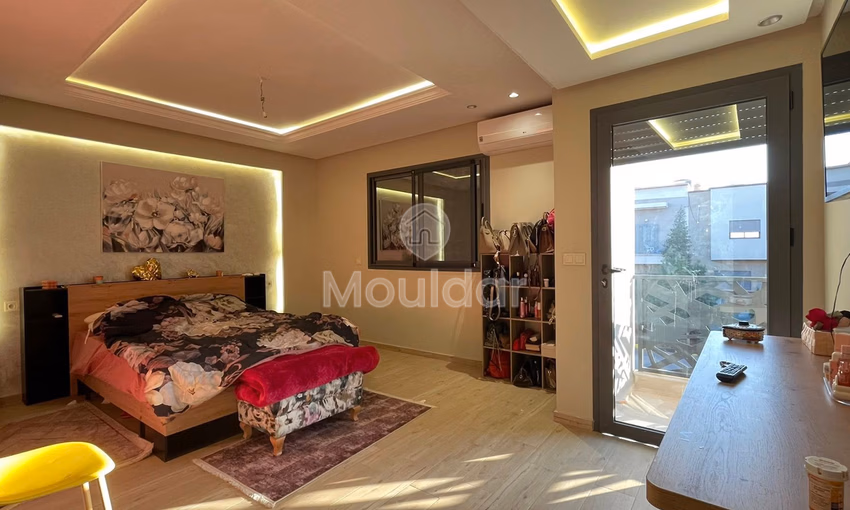 Villa de Luxe à Vendre à Marrakech – 4 Chambres, 241m² Villa de Luxe à Vendre à Marrakech – 4 Chambres, 241m²