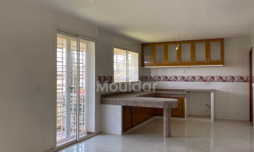 Villa de Luxe à Tamesna : 4 Chambres, Jardin et Terrasse Villa de Luxe à Tamesna : 4 Chambres, Jardin et Terrasse