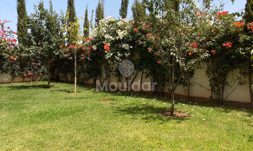 Villa de Luxe à Tamesna : 4 Chambres, Jardin et Terrasse Villa de Luxe à Tamesna : 4 Chambres, Jardin et Terrasse