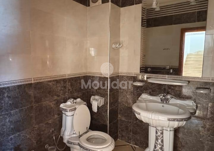 Villa à Louer à Tanger-Achakar : 140 m² de Luxe Villa à Louer à Tanger-Achakar : 140 m² de Luxe