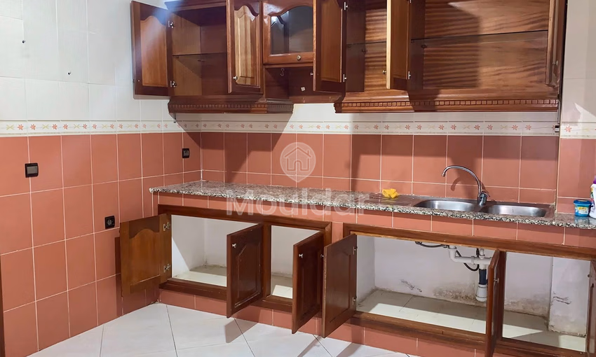 شقق للإيجار: 3 غرف في مركز طنجة شقق للإيجار: 3 غرف في مركز طنجة