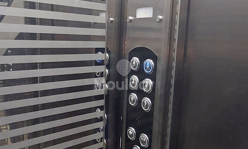 Bureau à Louer à Tanger : 2 Chambres, Opportunité Unique Bureau à Louer à Tanger : 2 Chambres, Opportunité Unique