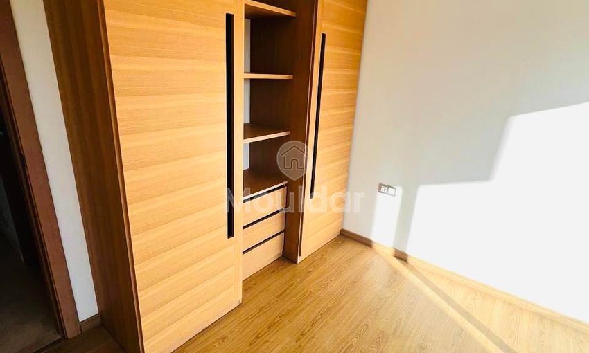 Aïn Diab'da Lüks Villa: 4 Yatak Odası, Havuz ve Bahçe - view 4