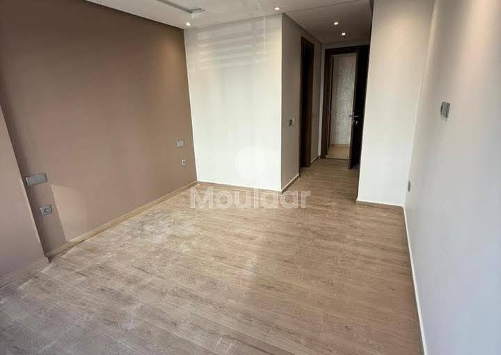For Rent: Modern 3-Bedroom Apartment with Terrace in Anfa - view 5