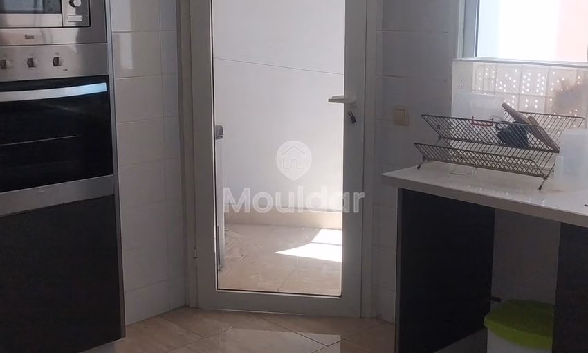 شقة حديثة في القنيطرة: غرفتان مع مصعد شقة حديثة في القنيطرة: غرفتان مع مصعد