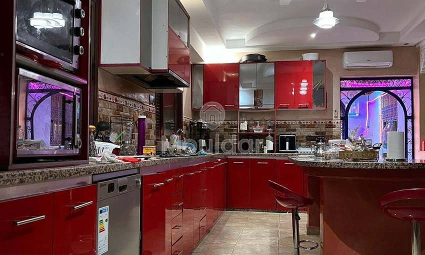 فيلا فاخرة في مراكش: 5 غرف مع حديقة ومسبح - view 8